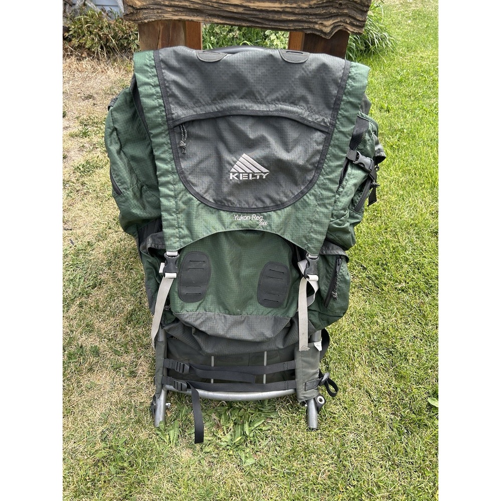 Kelty Yukon 2900 External Frame Hiking Backpack Green Camping Pack Adult Reg